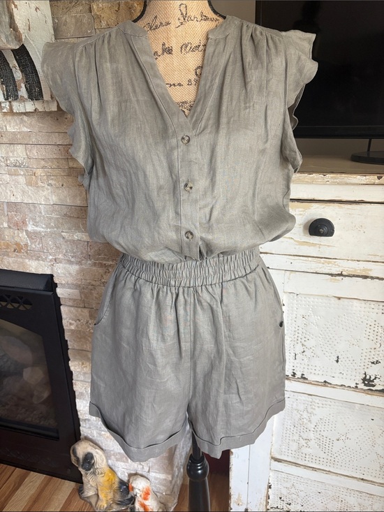 grade & gather Pants - Grade & Gather 100% linen taupe ruffle sleeve elastic waist shorts romper pocket